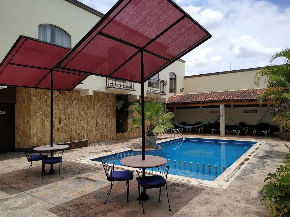 Hotel Dubrovnik Mérida Zewnętrze zdjęcie
