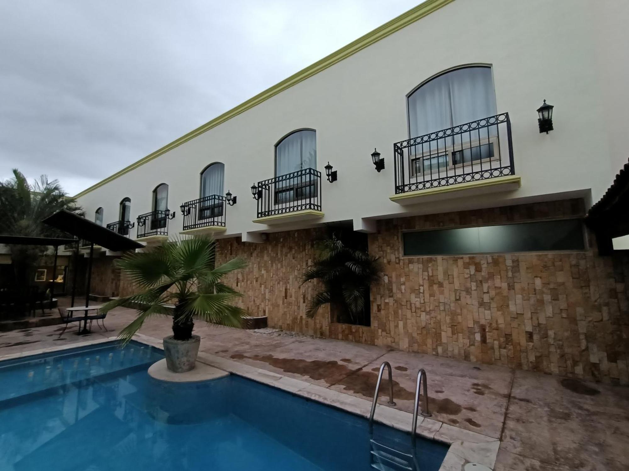 Hotel Dubrovnik Mérida Zewnętrze zdjęcie