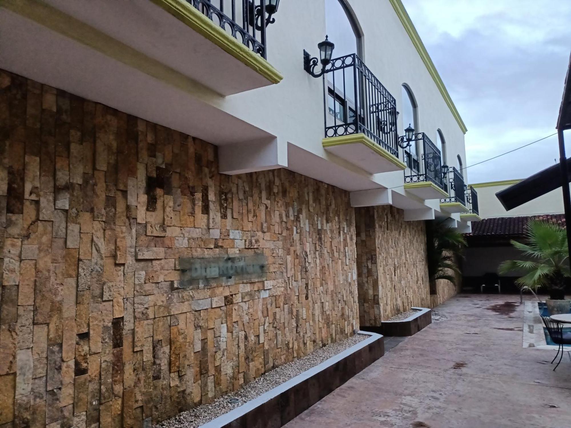 Hotel Dubrovnik Mérida Zewnętrze zdjęcie