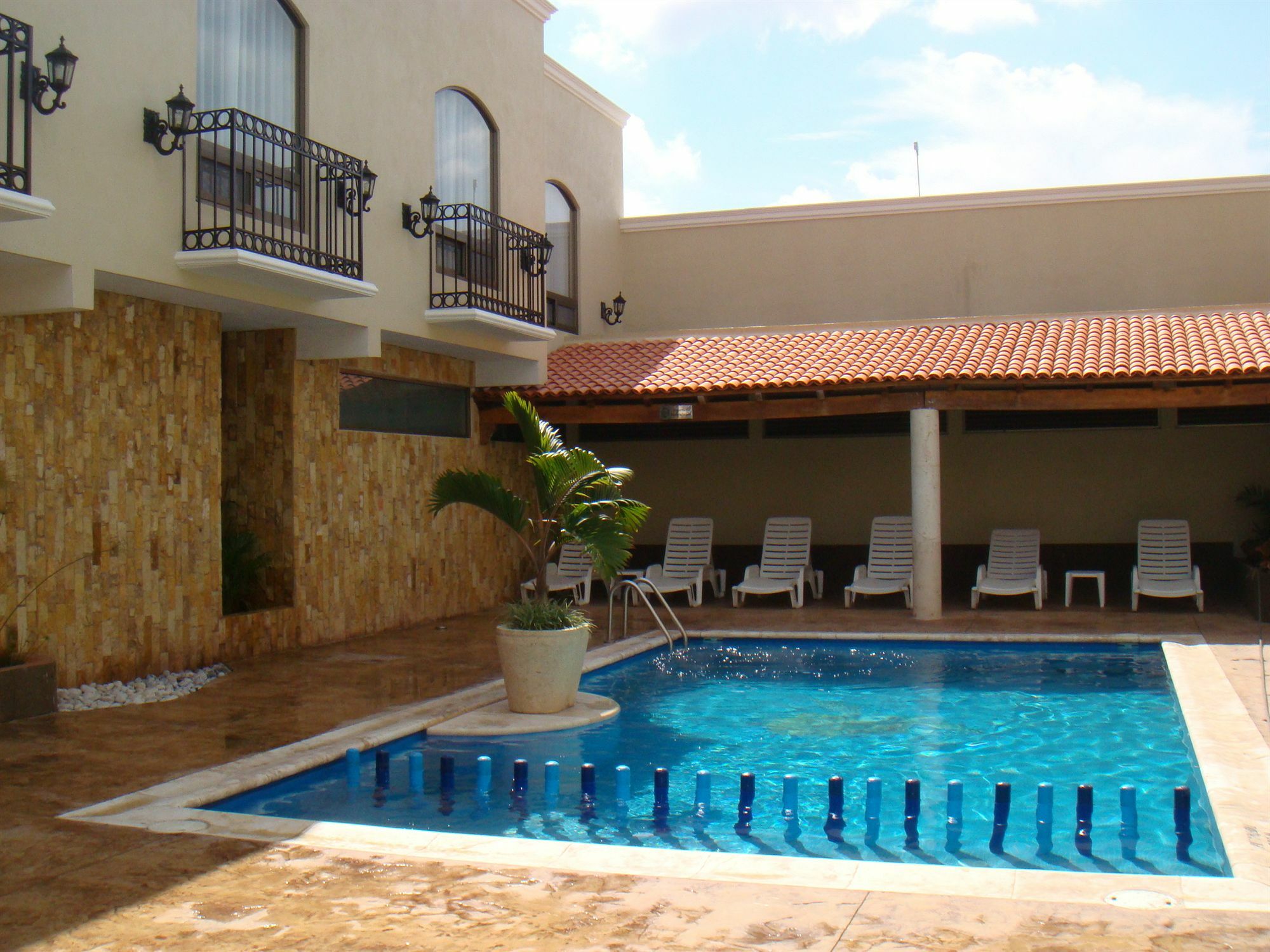 Hotel Dubrovnik Mérida Zewnętrze zdjęcie