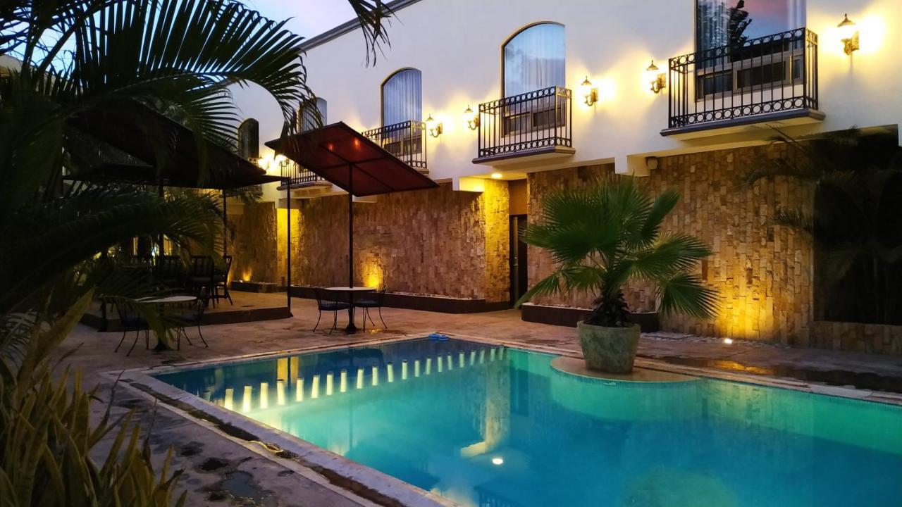 Hotel Dubrovnik Mérida Zewnętrze zdjęcie
