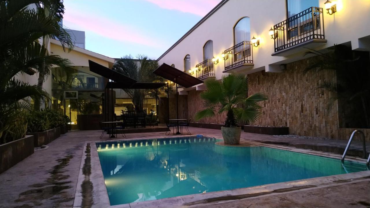 Hotel Dubrovnik Mérida Zewnętrze zdjęcie